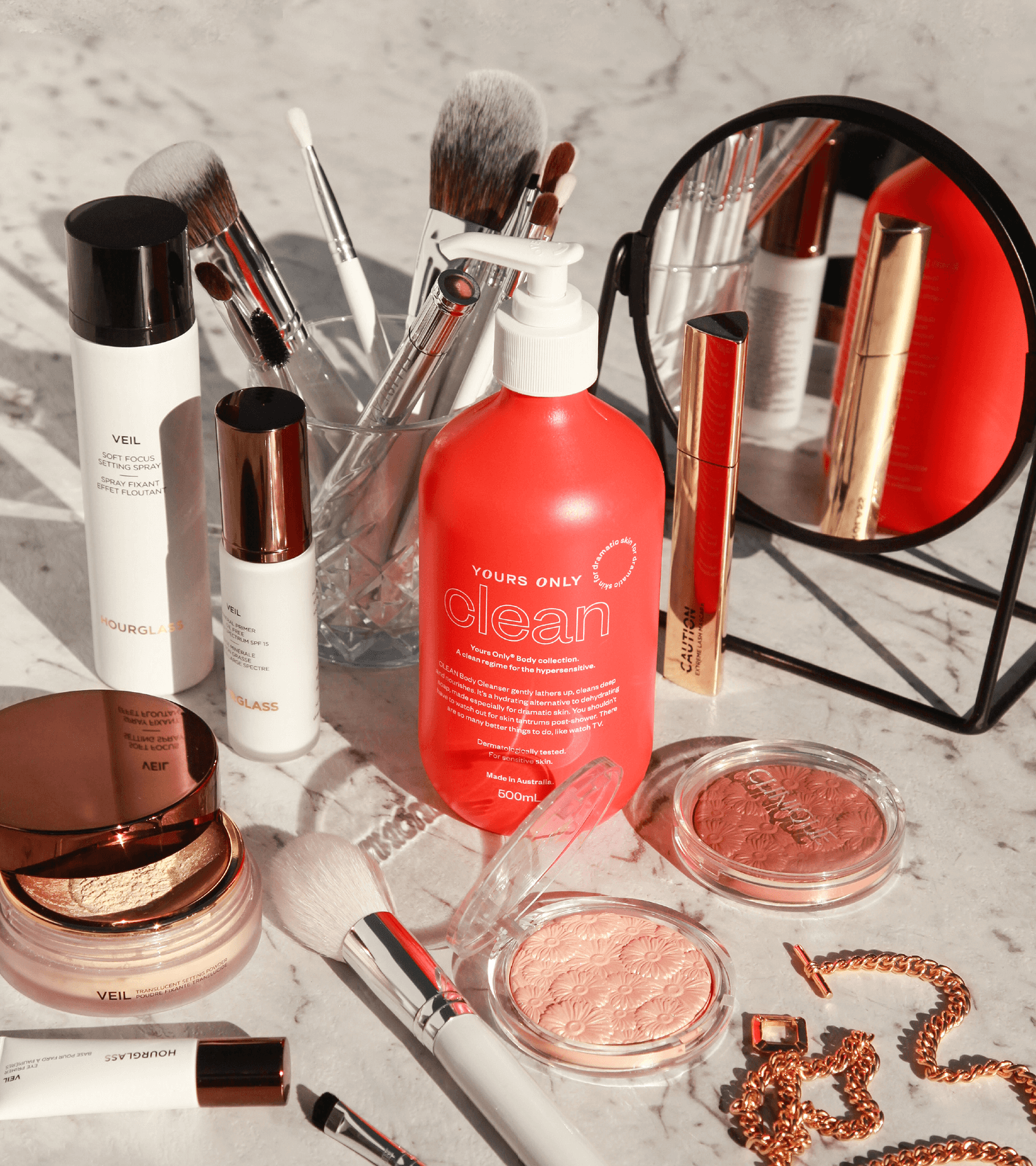 clean 8 in 1 hair, face + body cleanser 500mL