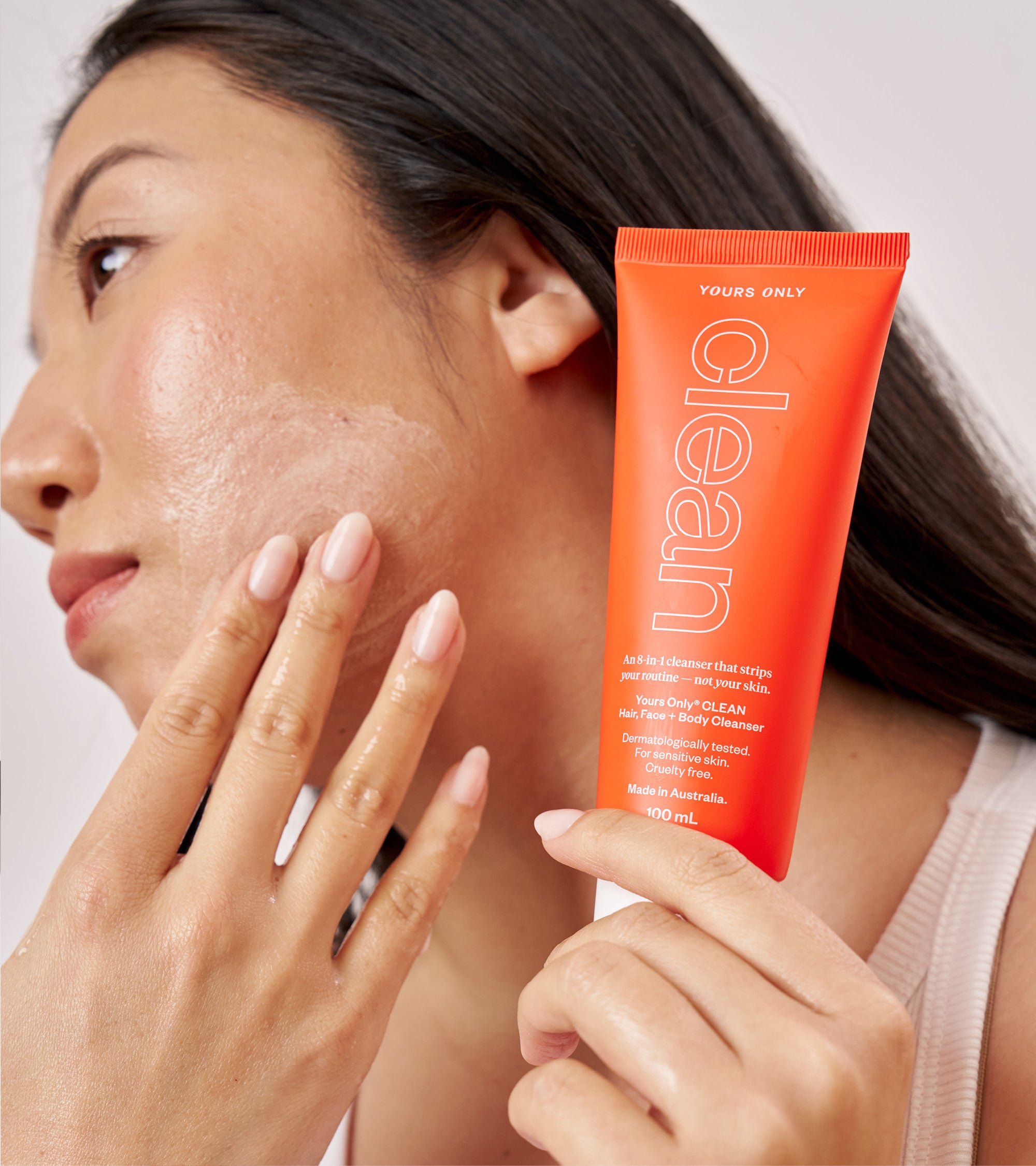 clean 8 in 1 cleanser 100mL tube